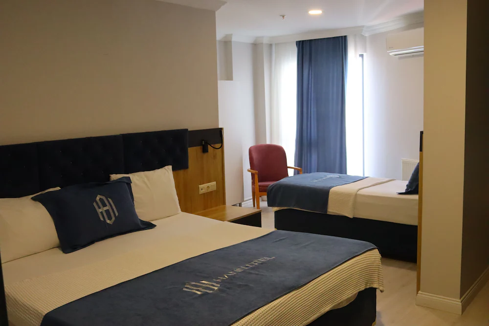 Hann Otel — 1