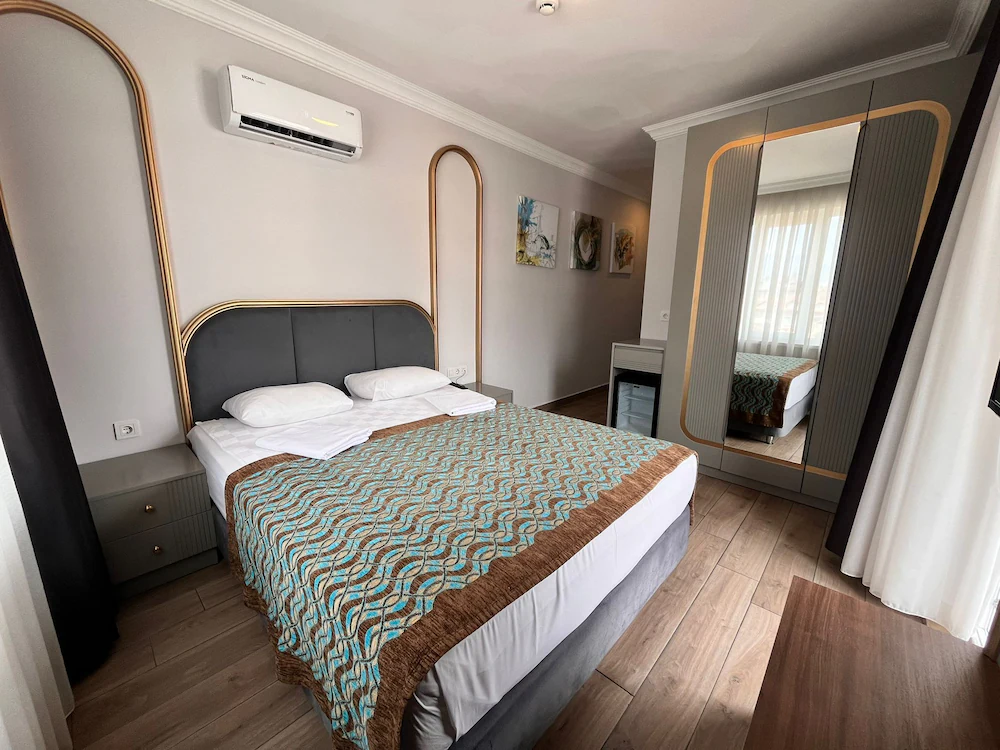 Gurses Life Hotel — 3