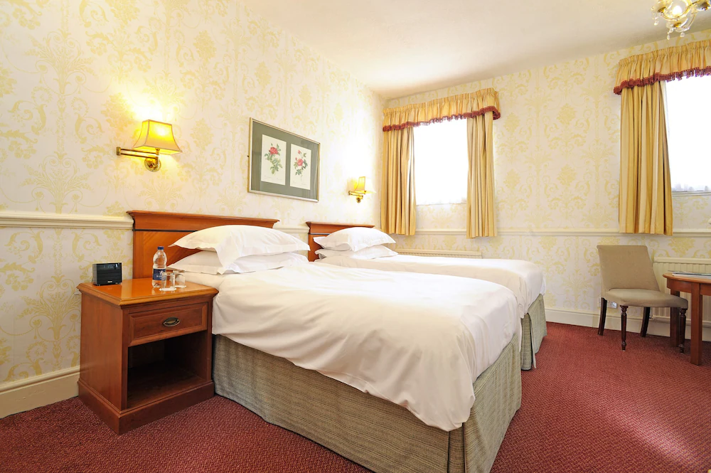 The Royal Hotel — 6