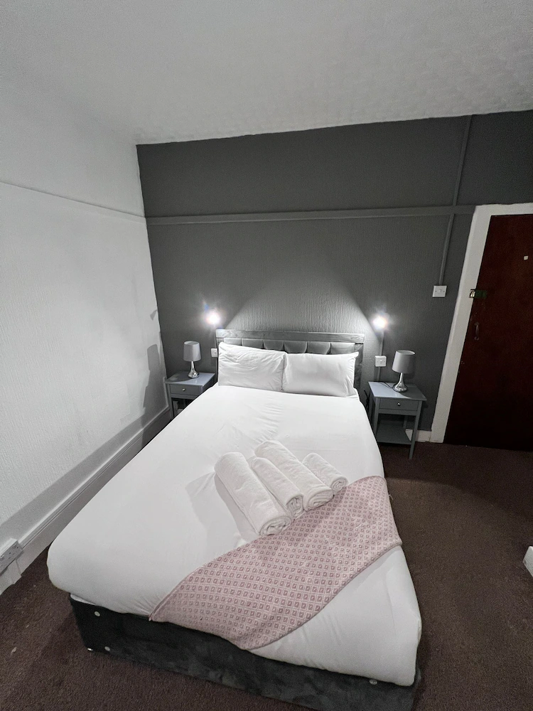 Harbour Hotel — 8