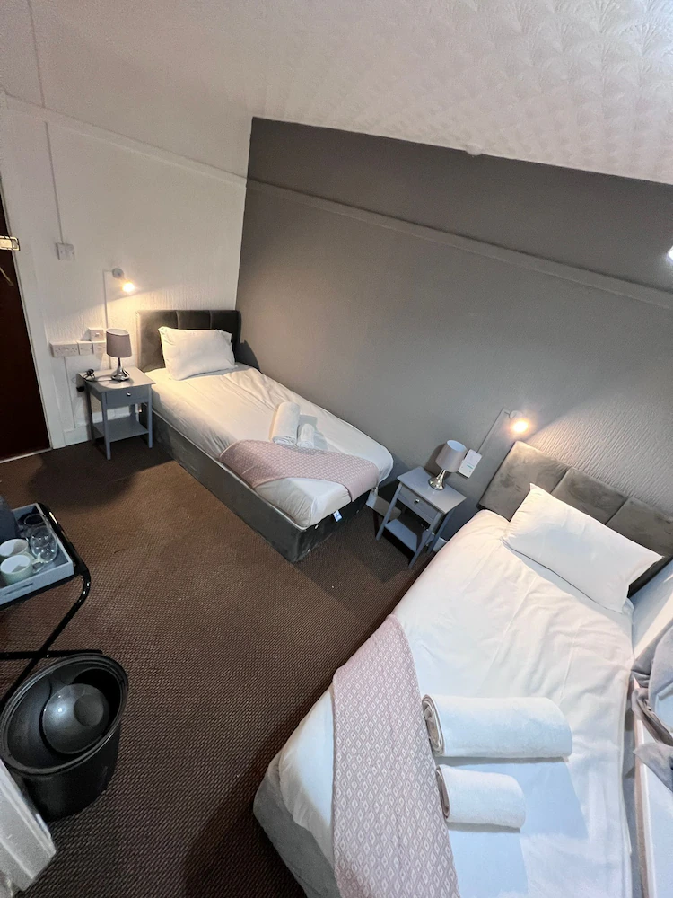 Harbour Hotel — 6