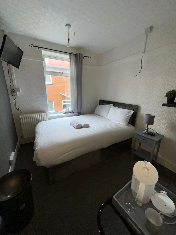 Harbour Hotel — 2