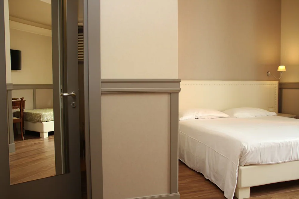 DNB House Hotel — 7