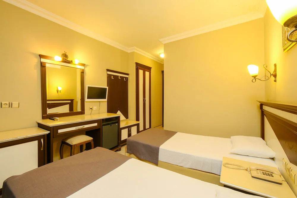 Selen Hotel Icmeler — 1
