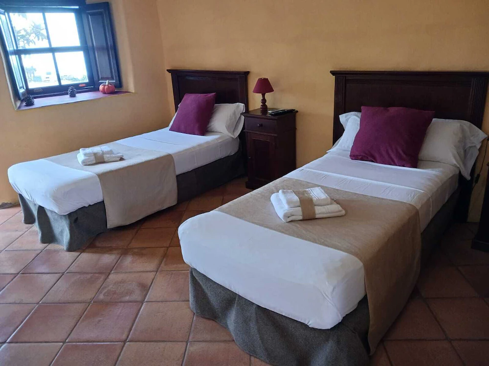 Hotel Rural La Raya 1866 — 3