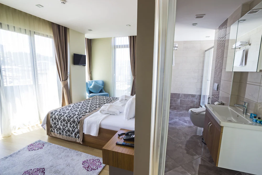 Alesha Suite — 6