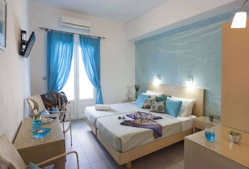 Blue Harmony Hotel — 3