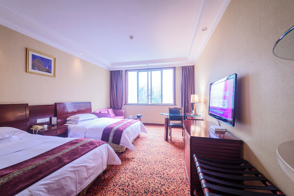 Grand Hotel Emeishan — 4