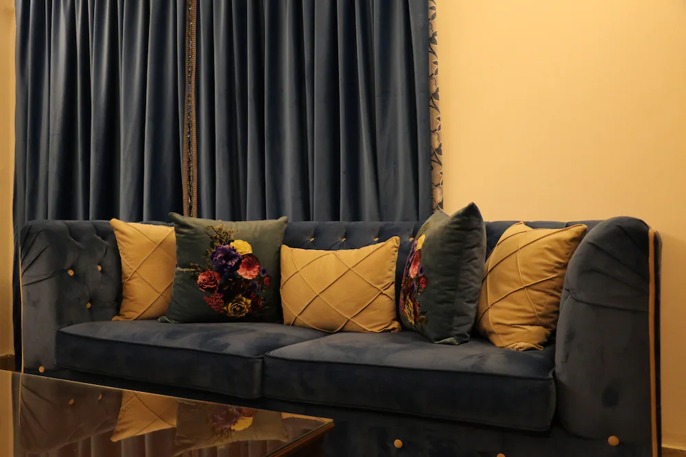 Grand Suites Hotel — 7