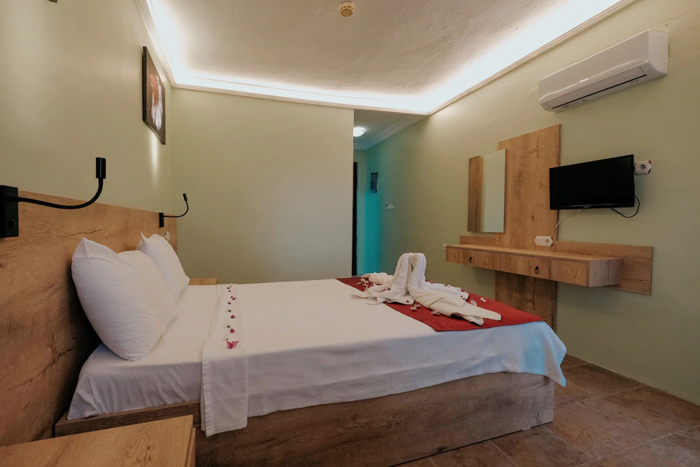 Tunacan Hotel — 2