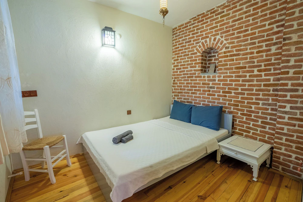 Attalos Suites Hotel — 6