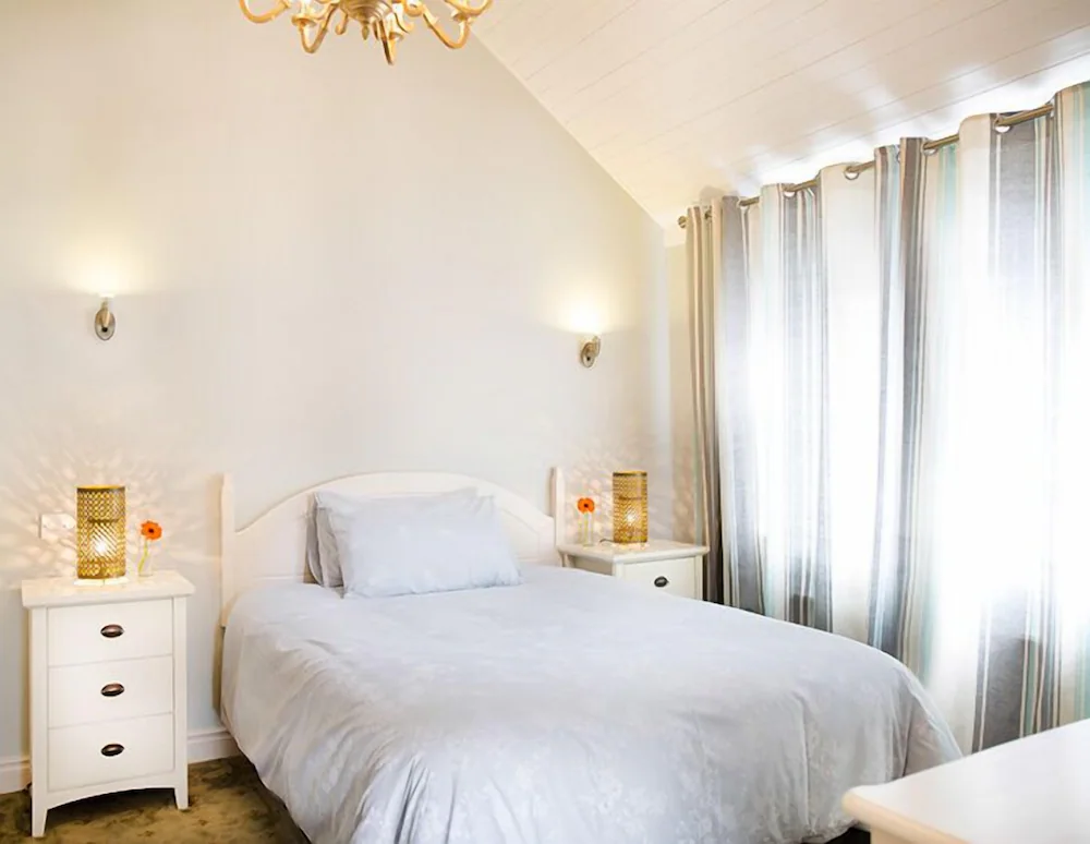 The Coast Lodge — 5