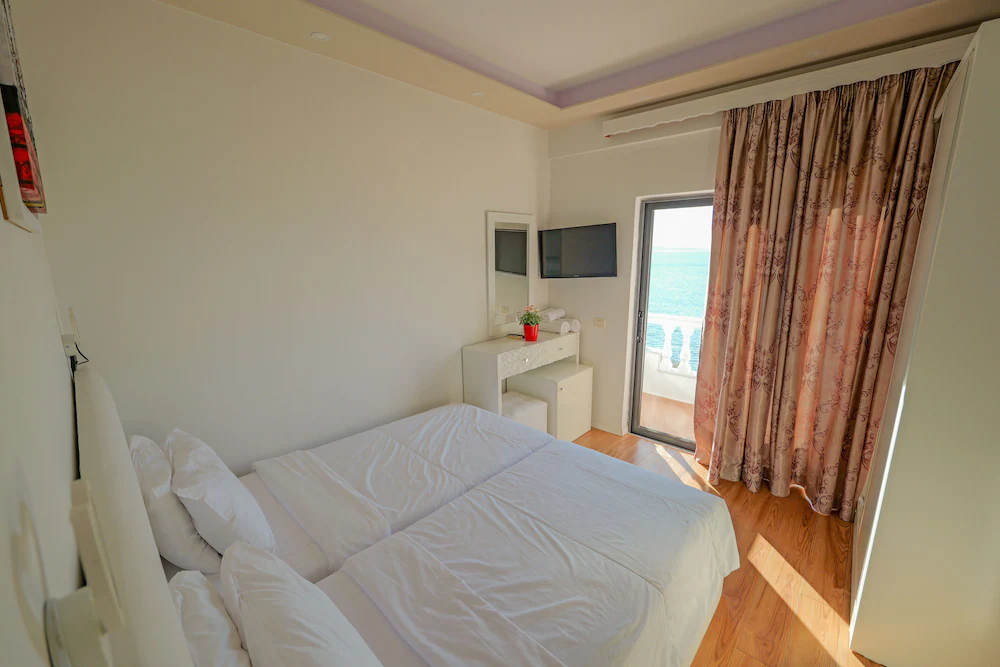Hotel Iliria — 6