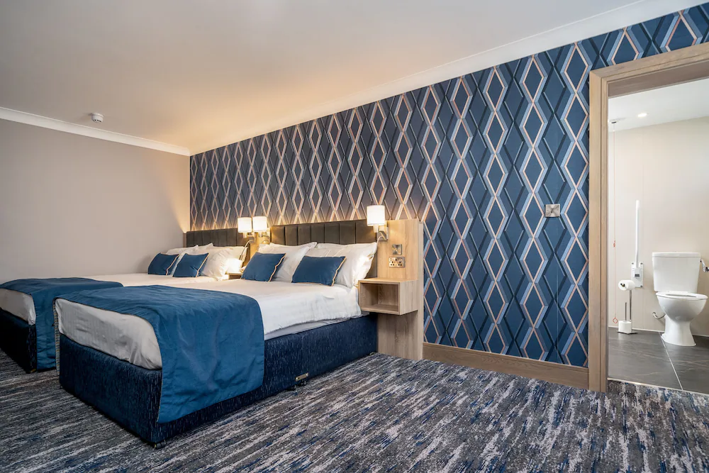 Rochestown Lodge Hotel — 3