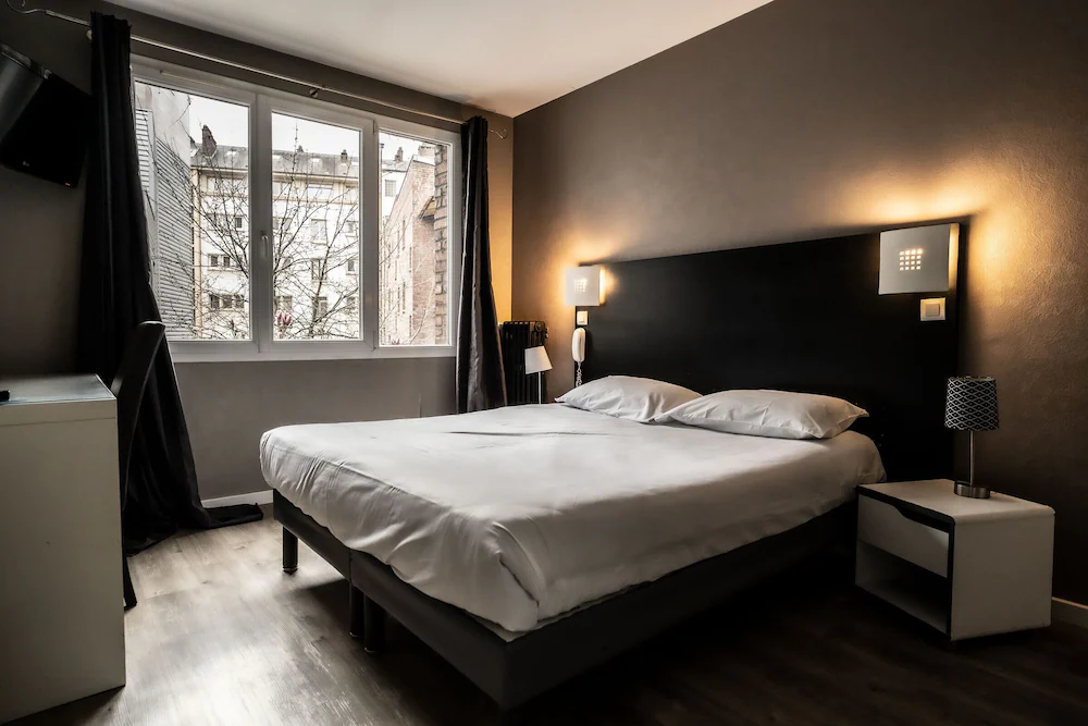 Hotel de Quebec — 5