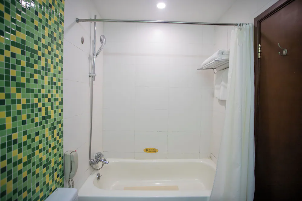 Jade Garden Hotel — 1