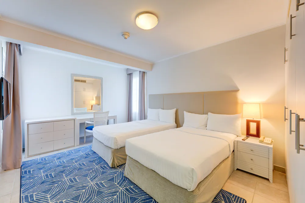 Copthorne Lakeview Hotel, Green Community — 2