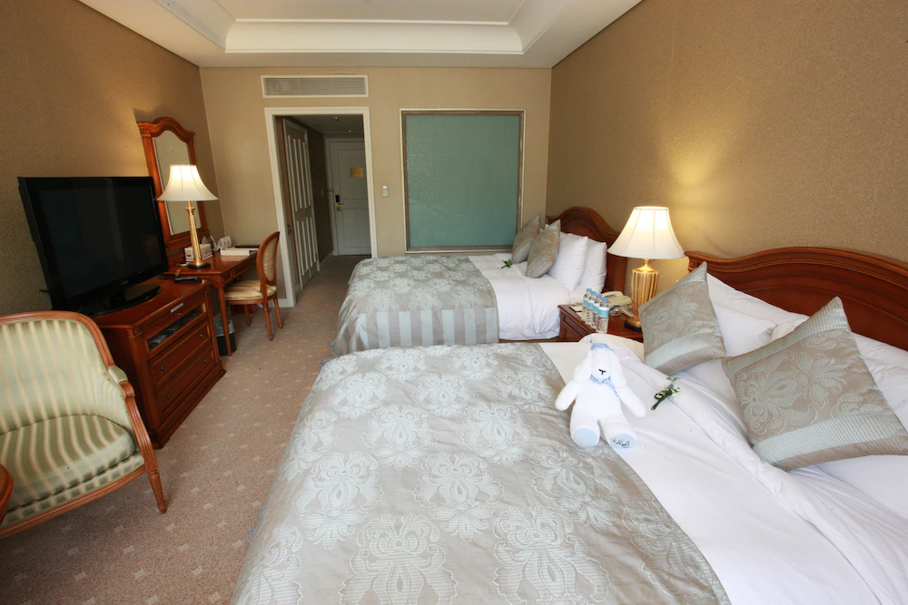 High1 Grand Hotel Main Tower — 2