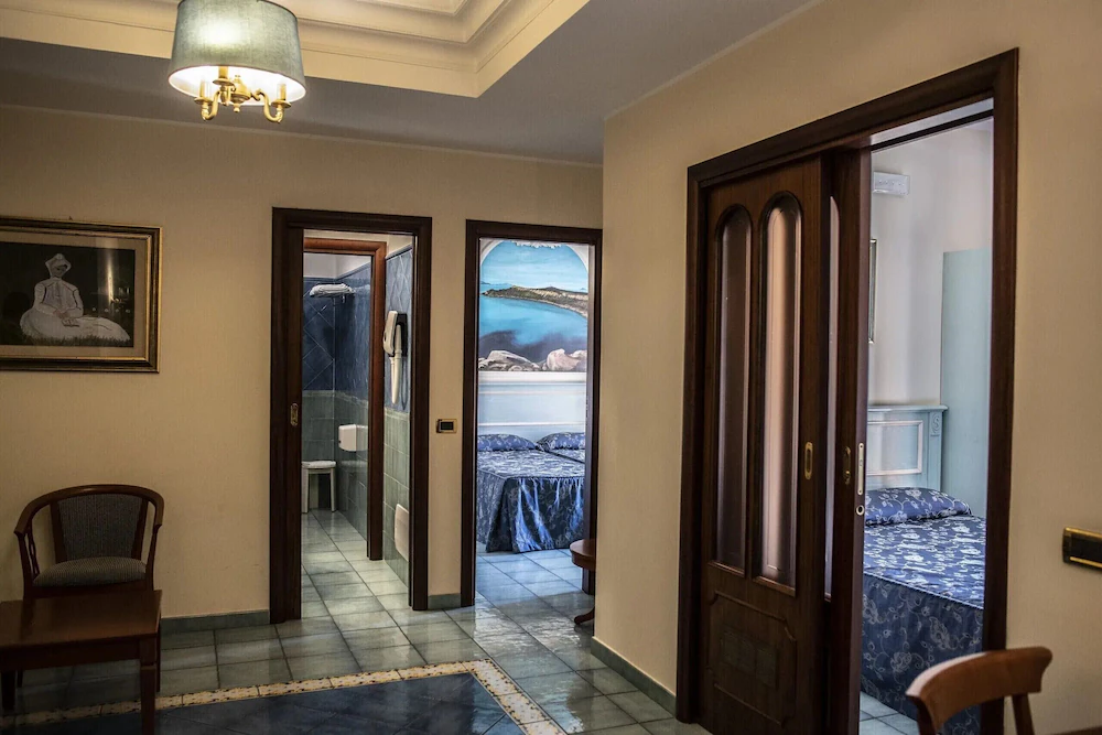 Hotel Garibaldi — 3