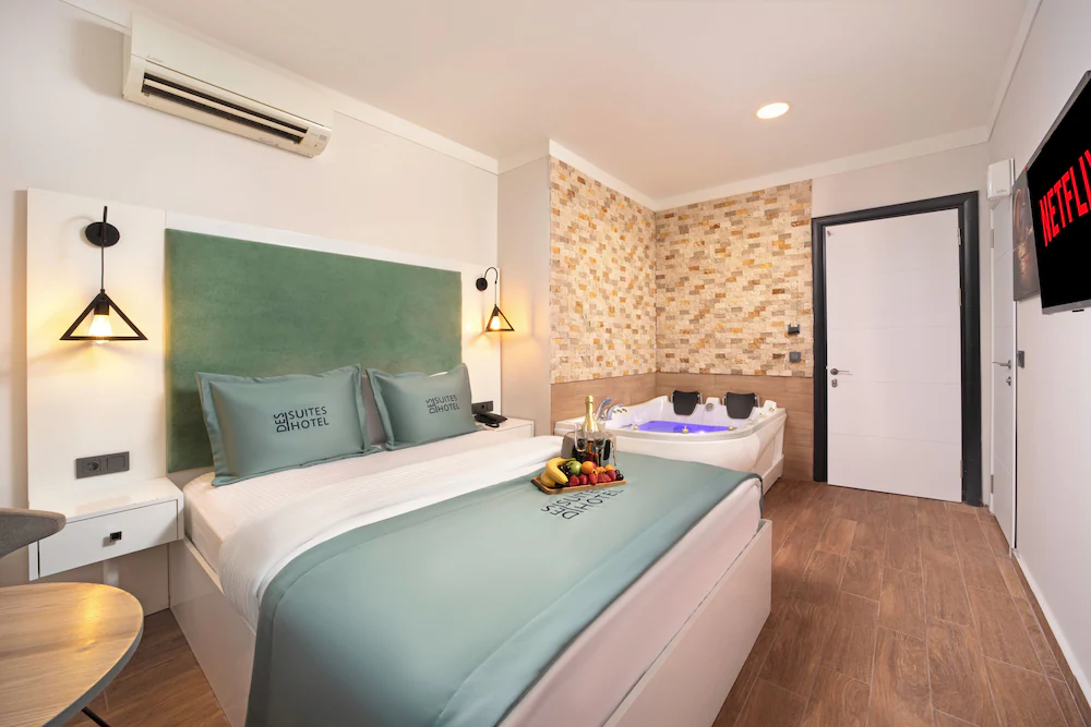 Des Suites Hotel — 5