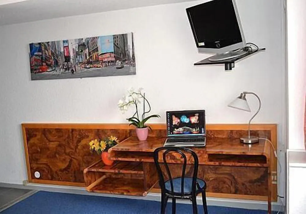 Arche Hotel — 8