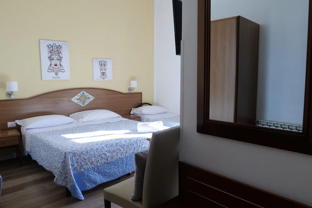 Hotel Elios — 4