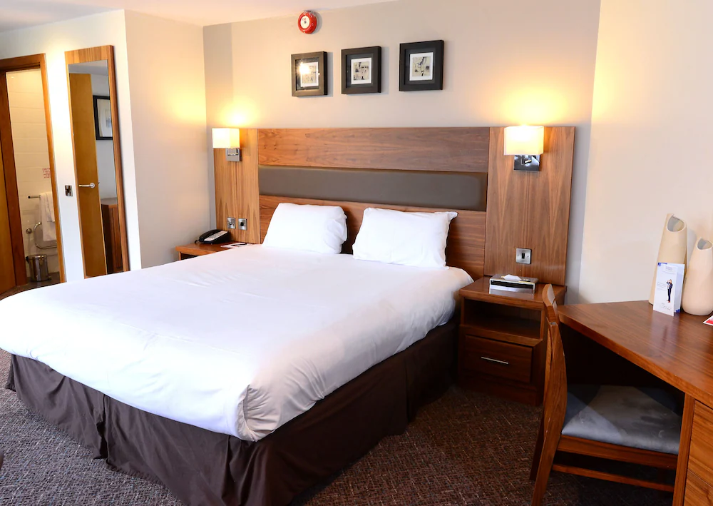 Ramada by Wyndham Telford Ironbridge — 5