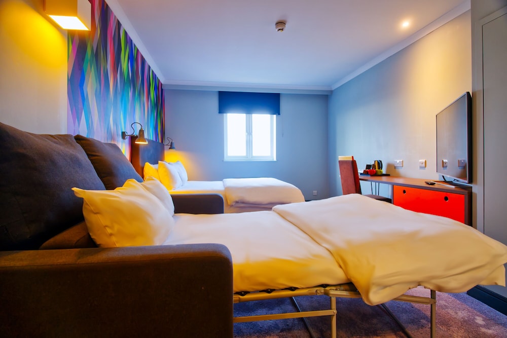 Village Hotel Hull — 4