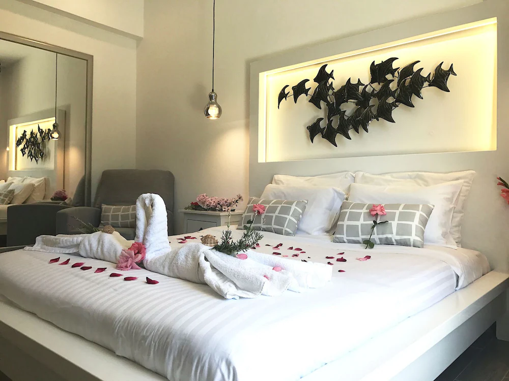 CCB Ionian Suites By Bruskos — 3
