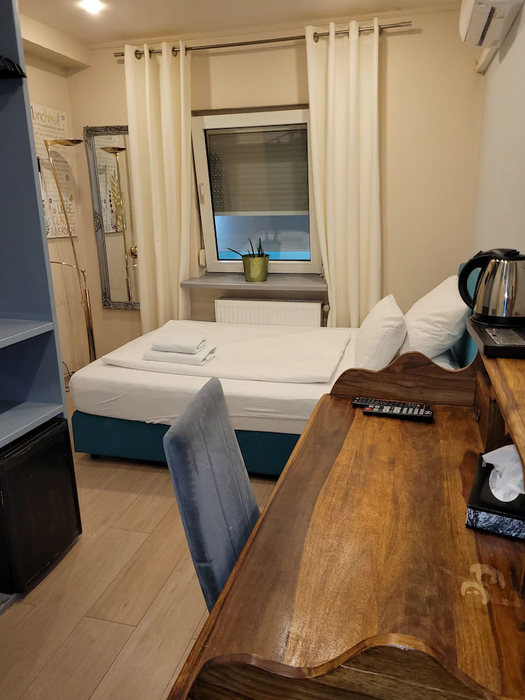 Hotel Franken An Der Messe — 2