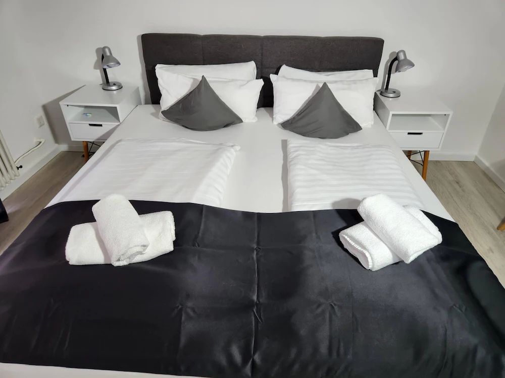 Hotel Schiff — 5