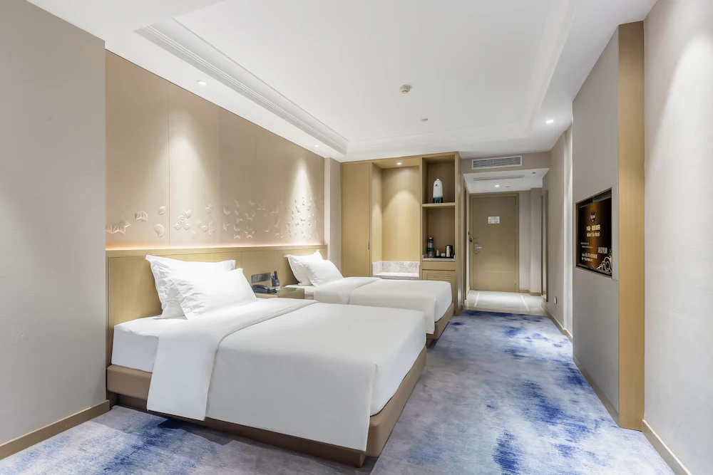Byland Star Hotel — 8