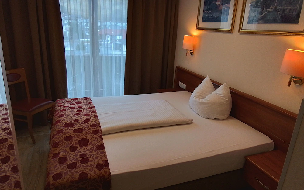 Hotel Beretta — 4
