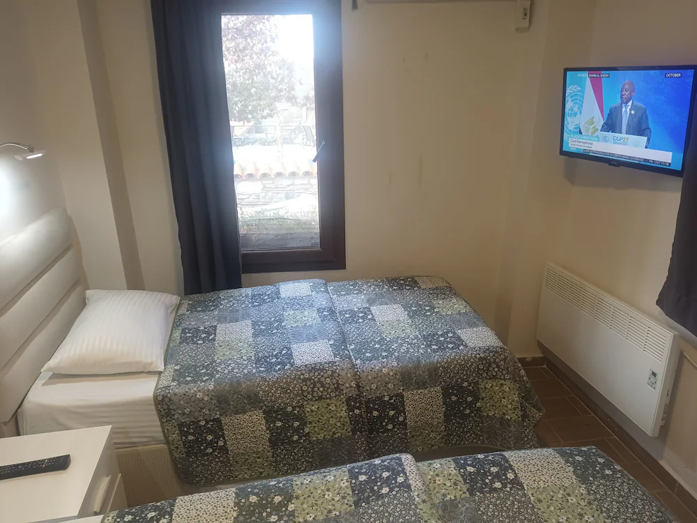 Ena Serenity Boutique Hotel — 1