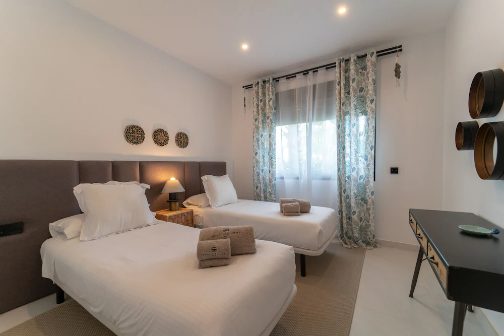 Estepona Holiday Hills — 2