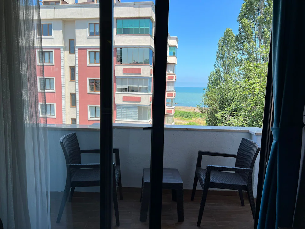 Ferah Suites Hotel — 3