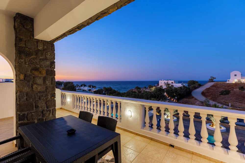 Rhenea Resort — 4