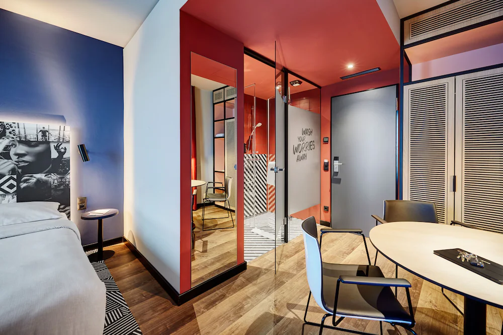 LEGERE EXPRESS Leipzig — 7
