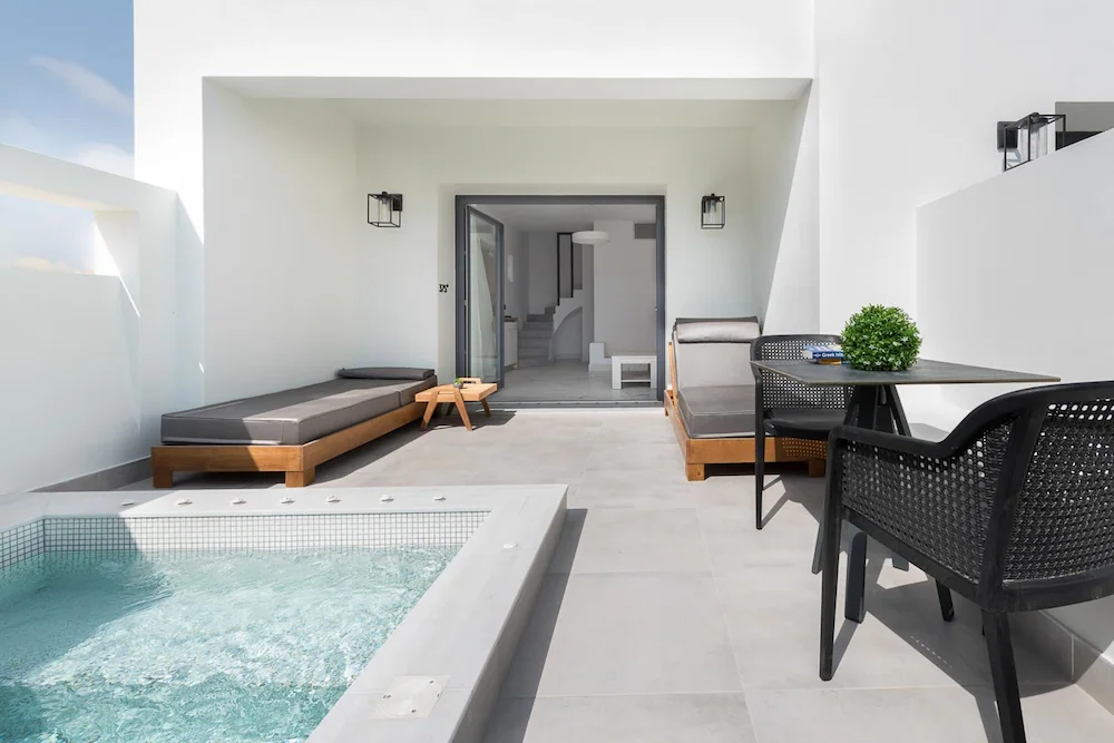 Karat Suites — 2