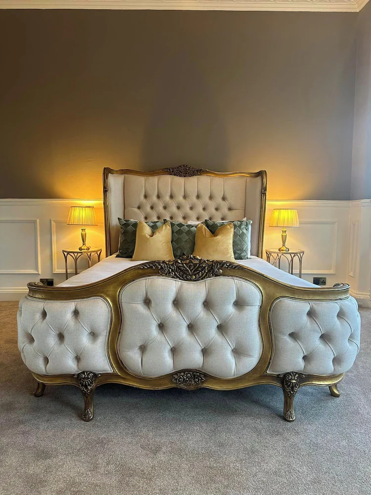 The Tontine Hotel — 3