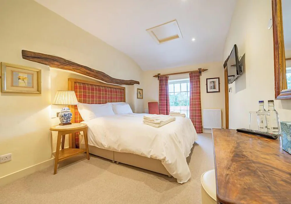 The Fleece Inn — 4