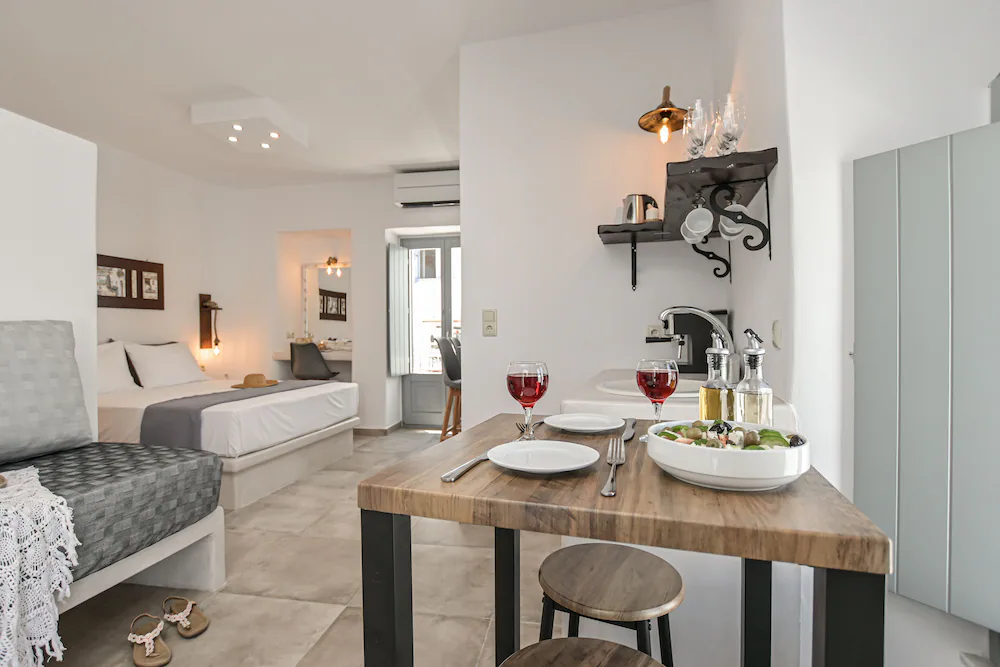 Venetian Suites — 2