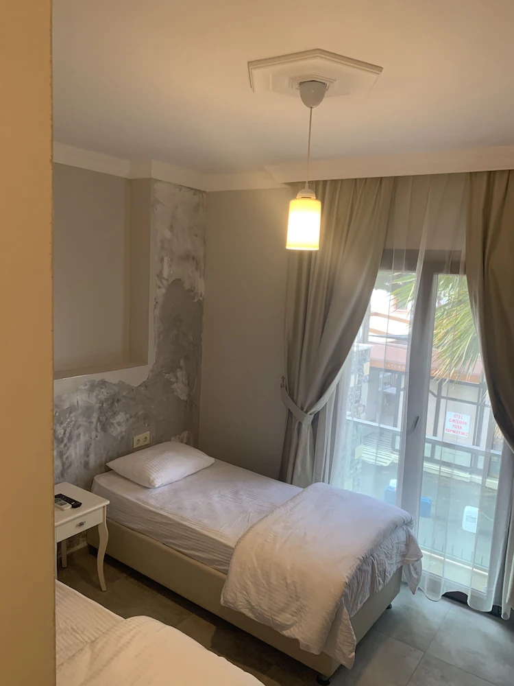 Orya Apart — 3