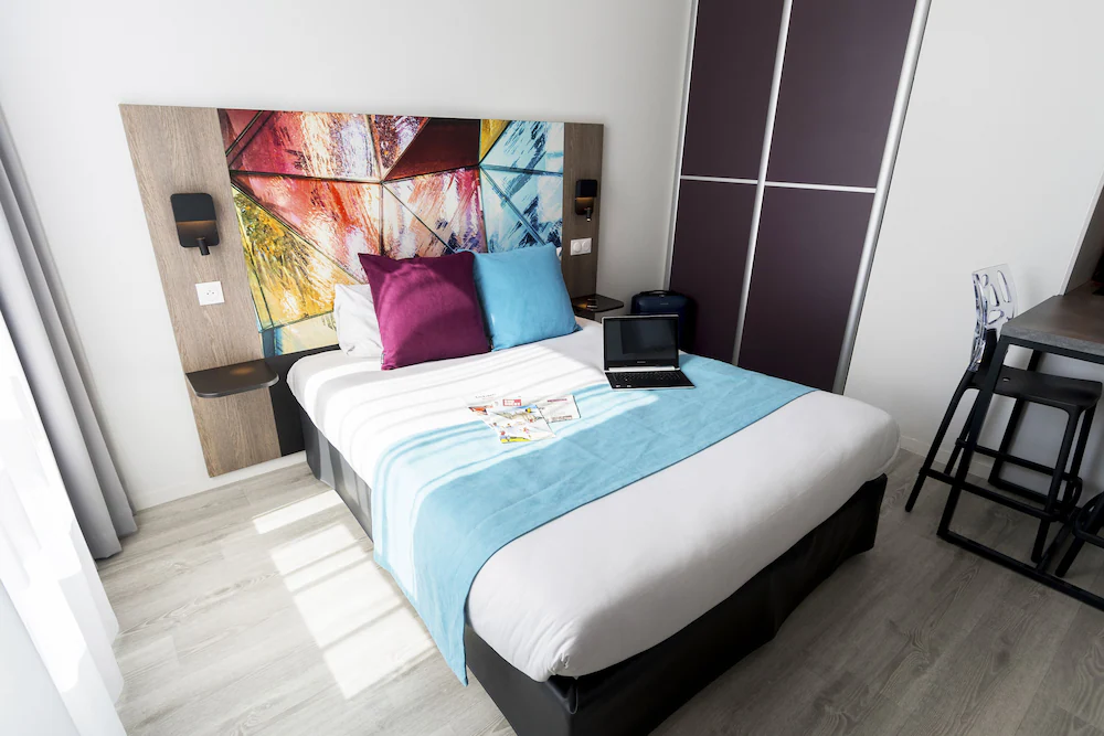 Appart-Hôtel Mer & Golf City Bordeaux Lac — 3