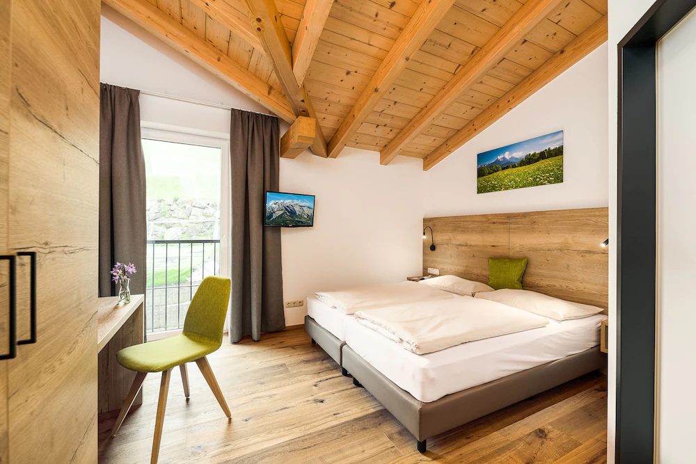 Sonnenhof - Das Jugendhotel — 2