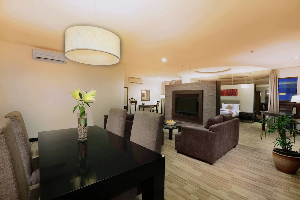Aston Pontianak Hotel & Convention Center — 5