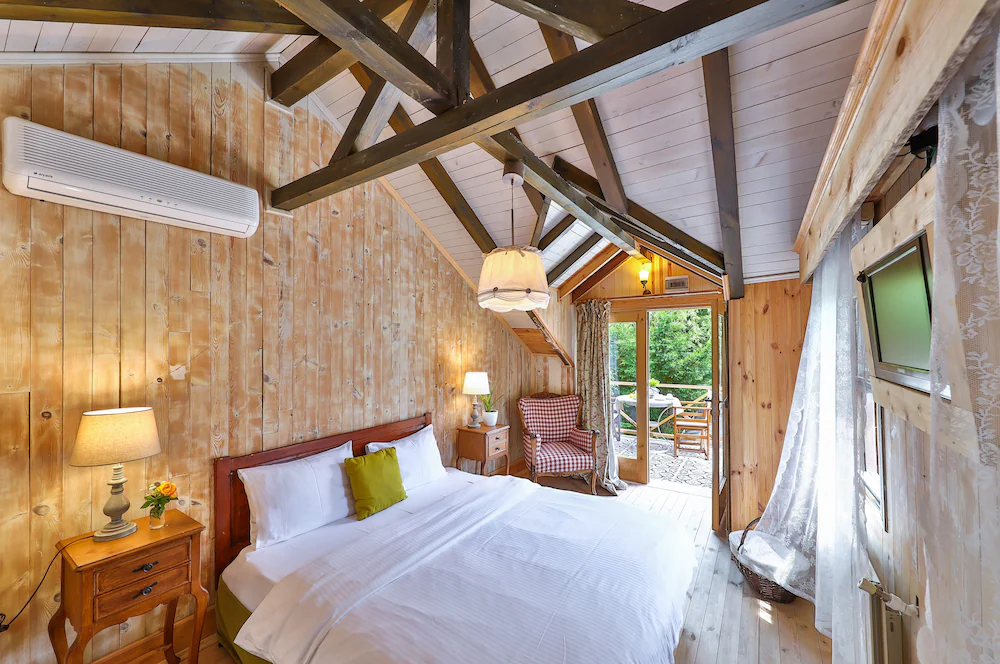 Tranquilla River Lodge - Adults Only — 4