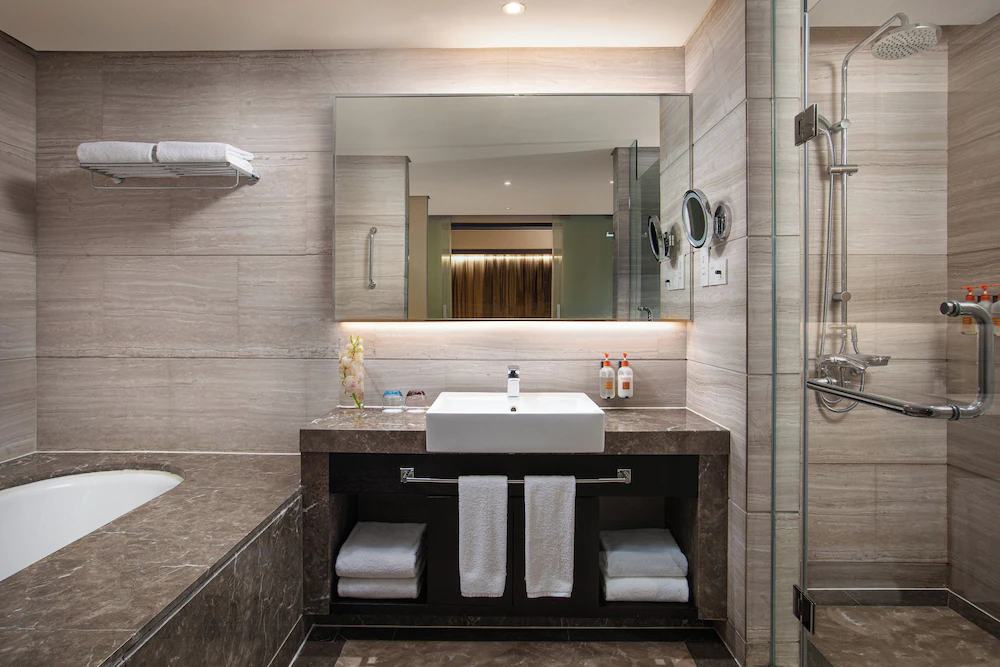 Crowne Plaza Shanghai Xiayang Lake by IHG — 4