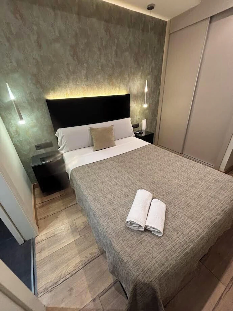 DAOS Suites Terrace Marbella — 3
