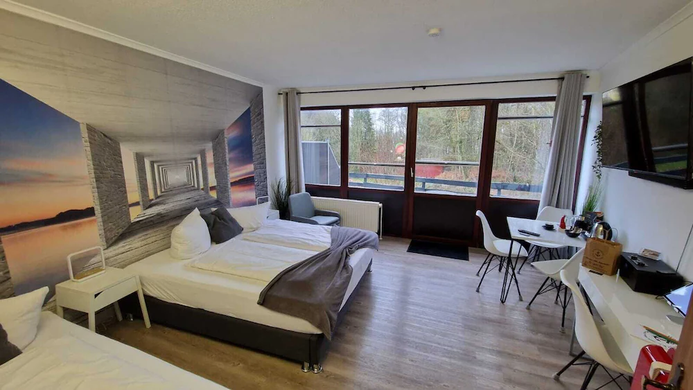 Hotel Seeblick am Sankelmarker See — 3